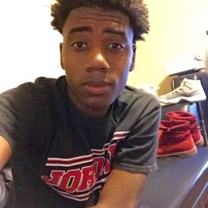 Meet your Posher, Djj